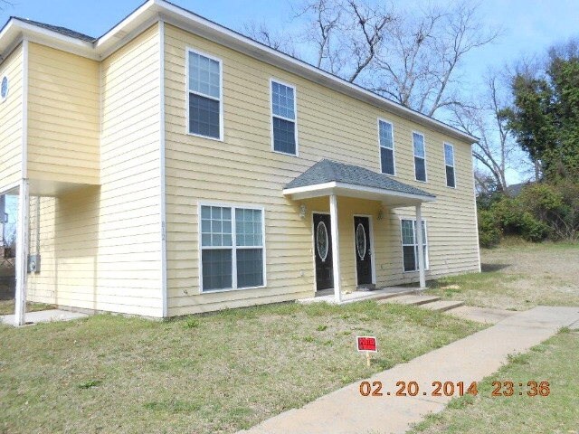 Duplexes in Phenix City portefeuille de 2 biens à vendre sur LoopNet.fr - Photo de l’immeuble – Image 2 sur 9