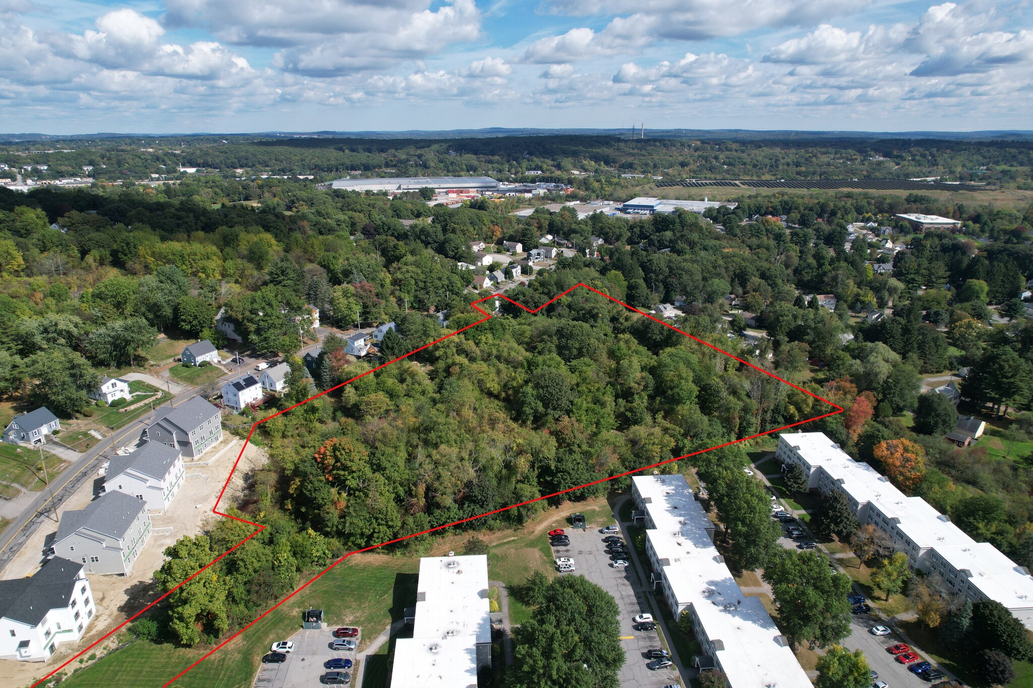 49 Upland St, Worcester, MA à vendre Aérien– Image 1 sur 4