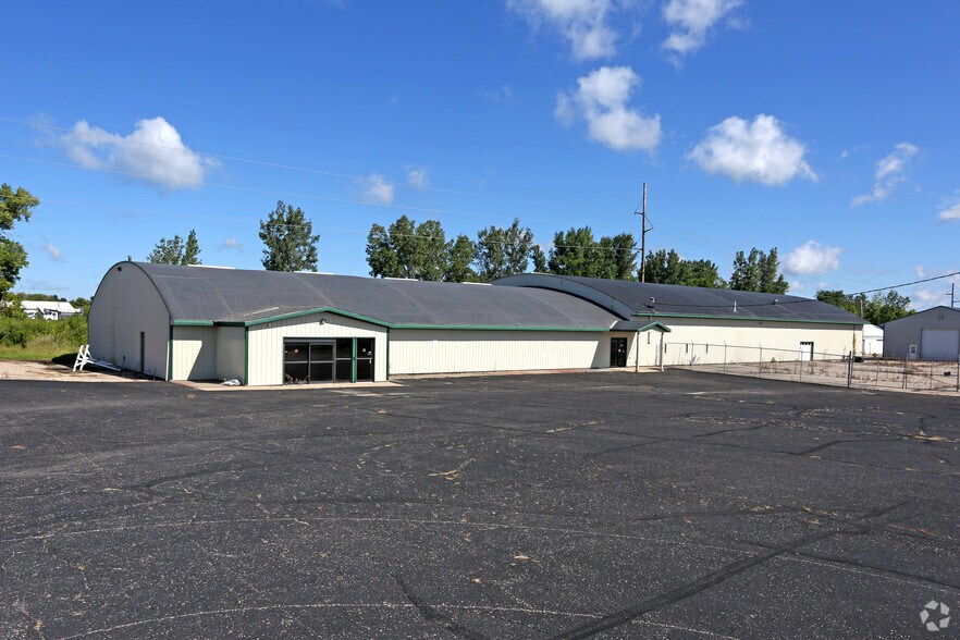 3714 4th St NW, Austin, MN à louer - Photo de l’immeuble – Image 2 sur 25