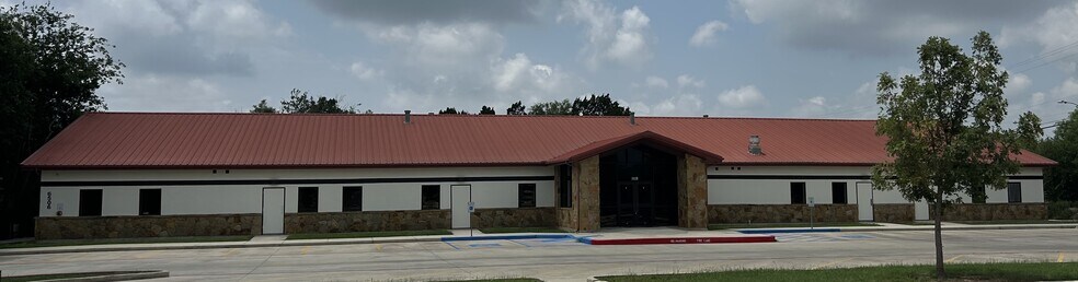 6506 Hausman Rd W, San Antonio, TX à louer - Photo de l’immeuble – Image 2 sur 6