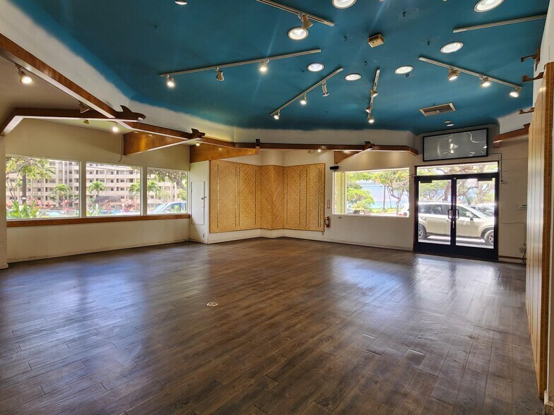 2411 S Kihei Rd, Kihei, HI à louer - Photo de l’immeuble – Image 3 sur 4