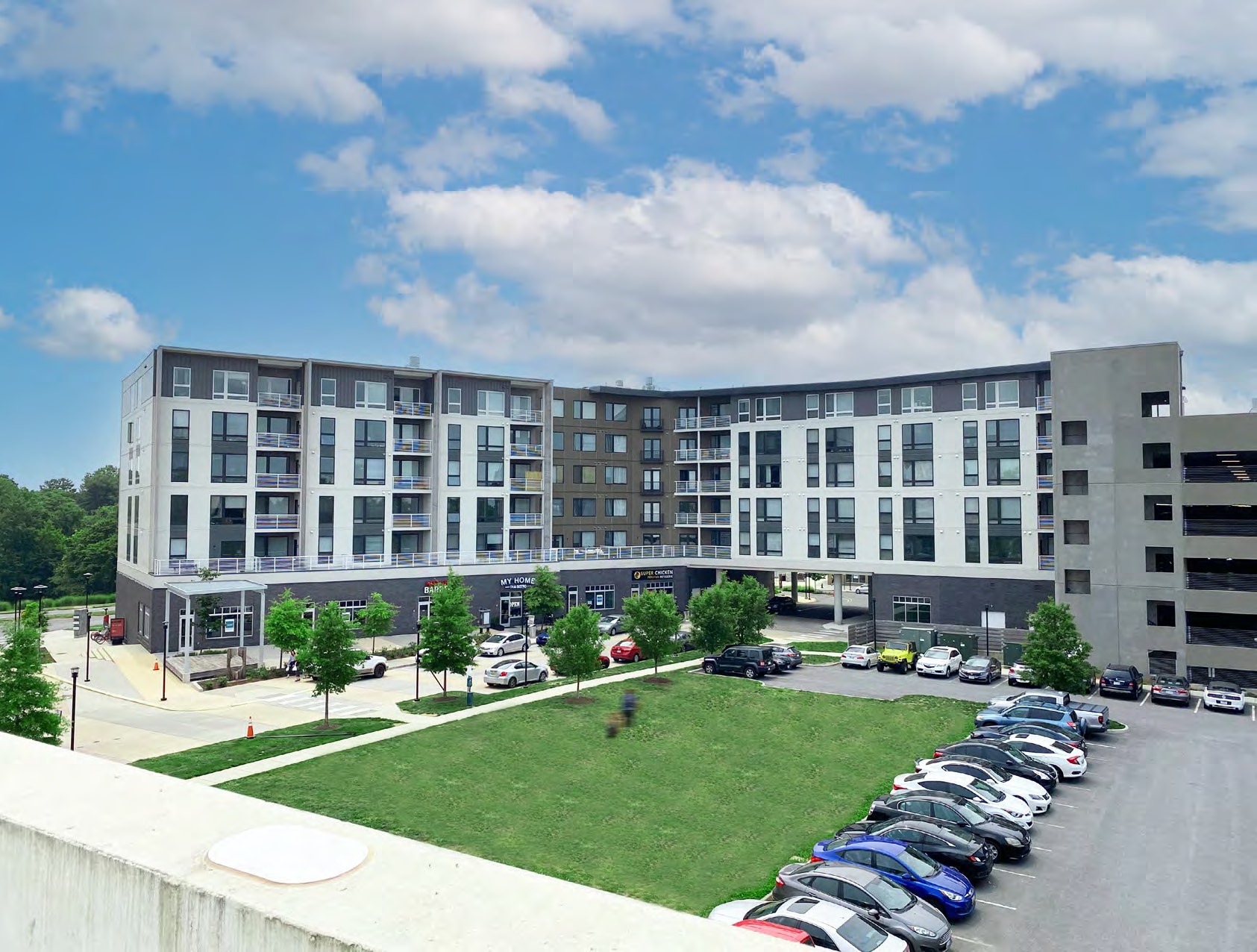 11830 Sunrise Valley Dr, Reston, VA à louer Photo de l’immeuble– Image 1 sur 2