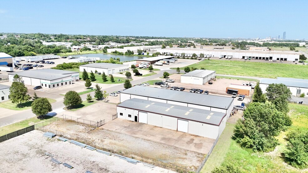 5116 NW 3rd St, Oklahoma City, OK à louer - Aérien – Image 2 sur 7