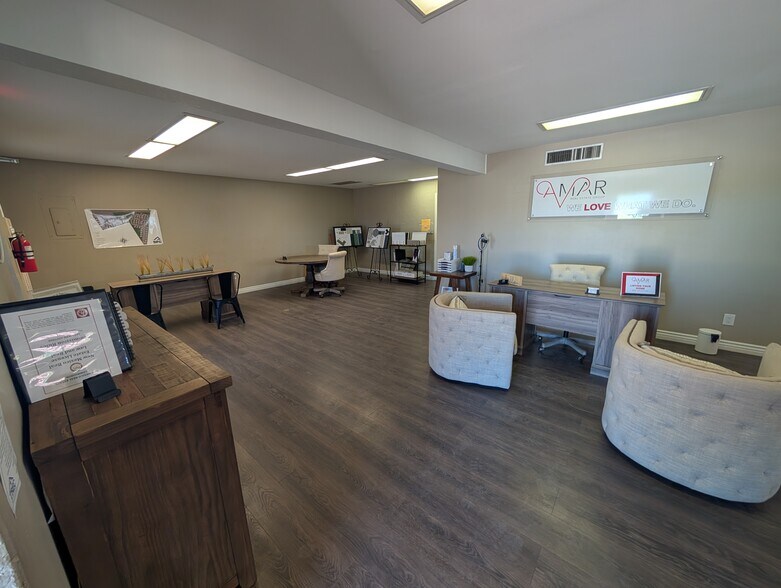 1301 Country Club Rd, Santa Teresa, NM à louer - Photo intérieure – Image 2 sur 12