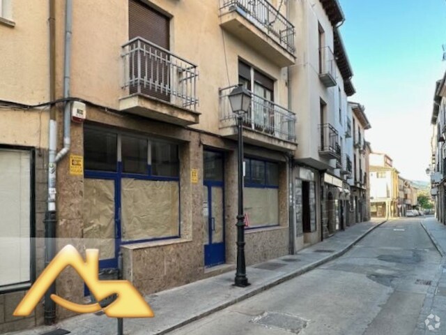 Immeuble residentiel dans El Barco de Ávila, Ávila à vendre Photo intérieure– Image 1 sur 2