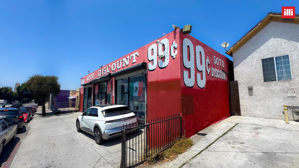 2315 E 4th St, Los Angeles, CA à louer - Photo de l’immeuble – Image 2 sur 8