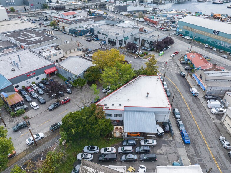 4700 Ballard Ave NW, Seattle, WA à vendre - Photo de l’immeuble – Image 1 sur 3