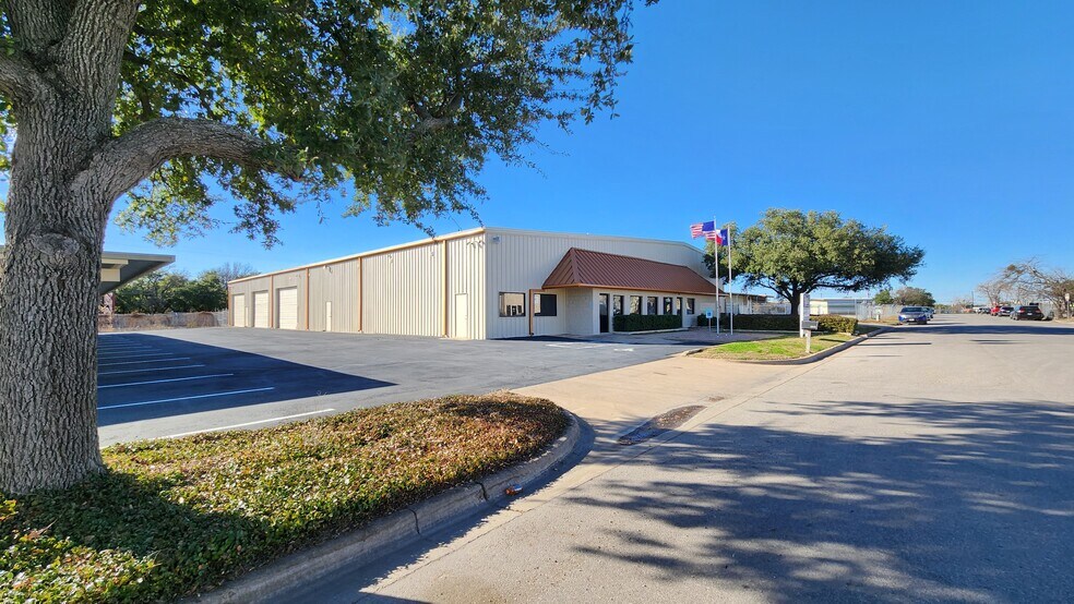 1304 W Industrial Blvd, Round Rock, TX à vendre - Photo principale – Image 1 sur 18