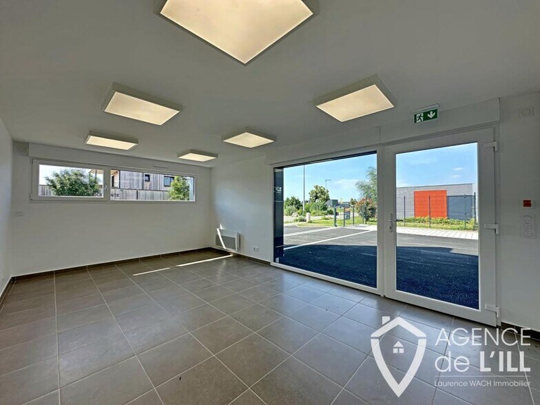 Industriel/Logistique dans Marckolsheim à louer - Hall d’entrée – Image 2 sur 9