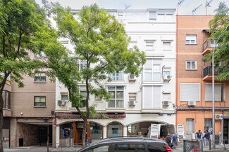 Plus de détails pour Calle de Mateo García, 7, Madrid - Logement à vendre