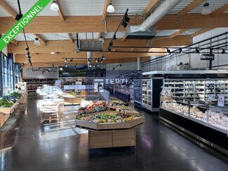 Plus de détails pour Local commercial à louer