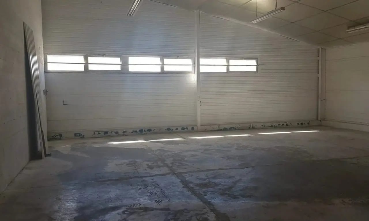 Local d’activités dans Le Havre à louer Photo intérieure– Image 1 sur 6