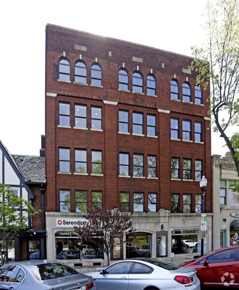 45 N Broad St, Ridgewood, NJ à louer - Photo de l’immeuble – Image 3 sur 15