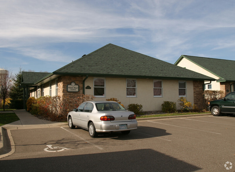 4710 White Bear Pky, White Bear Lake, MN à vendre - Photo de l’immeuble – Image 2 sur 10