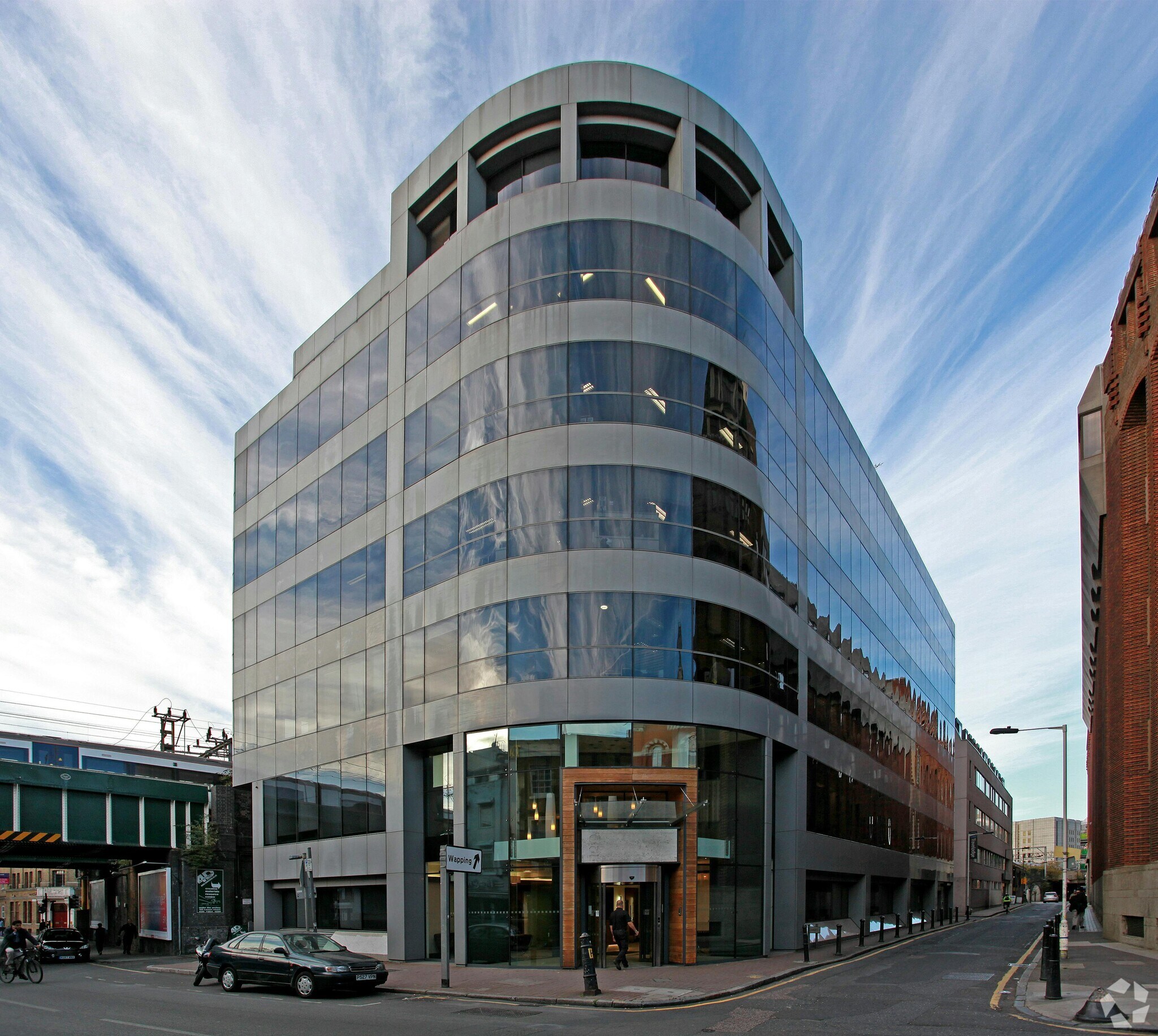 120 Leman St, Londres à louer Photo de l’immeuble– Image 1 sur 13