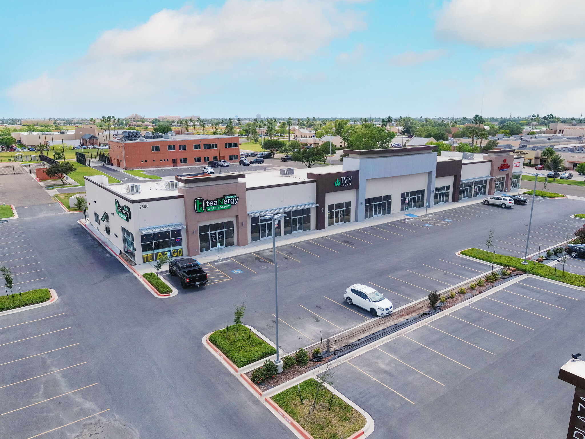 2500 W Trenton Rd, Edinburg, TX à louer Photo de l’immeuble– Image 1 sur 5