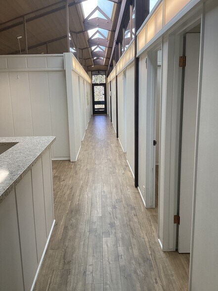 84 Santa Rosa St, San Luis Obispo, CA à louer - Photo de l’immeuble – Image 2 sur 35