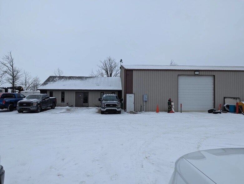 28510 Lemoyne Rd, Millbury, OH à louer - Photo de l’immeuble – Image 2 sur 4