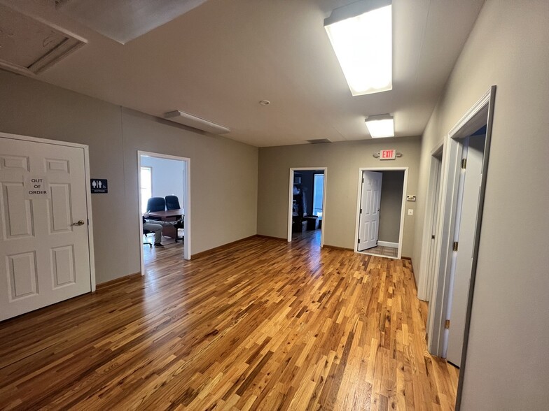 4135 Old Town Rd, Huntingtown, MD à louer - Photo intérieure – Image 3 sur 8