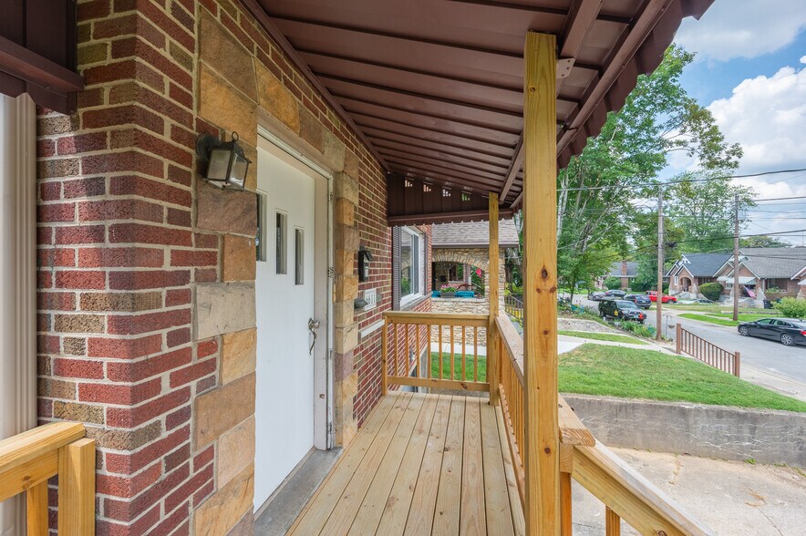 6611 Merwin Ave, Cincinnati, OH à vendre - Photo de l’immeuble – Image 3 sur 37
