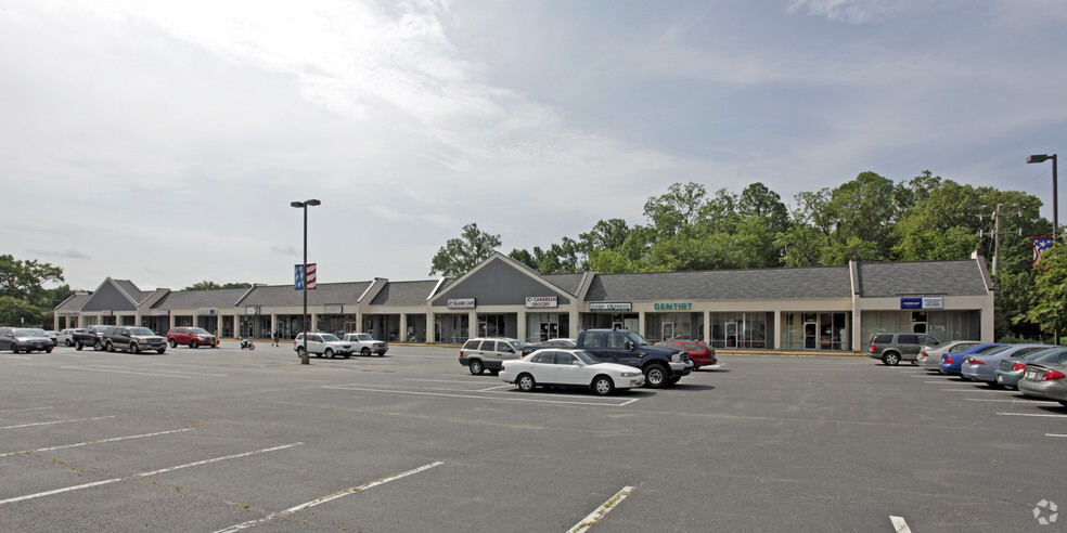 5549-5599 Portsmouth Blvd, Portsmouth, VA à louer - Photo principale – Image 1 sur 8