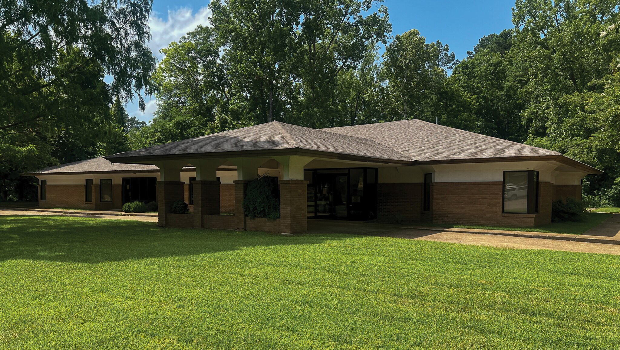 2914 Cypress Rd, Arkadelphia, AR à vendre Photo principale– Image 1 sur 10