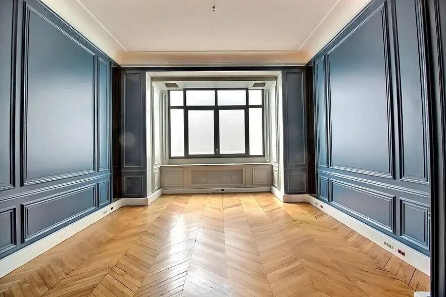 Bureau dans Paris à louer - Photo de l’immeuble – Image 3 sur 9