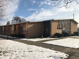 Plus de détails pour 11406-11440 Morang Dr, Detroit, MI - Spécialisé à vendre
