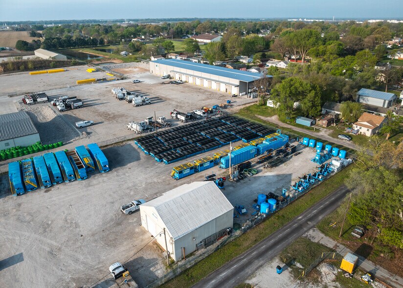 300 Washington St, South Roxana, IL à vendre - Photo de l’immeuble – Image 2 sur 36