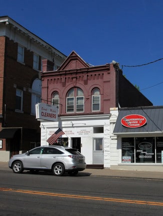 Plus de détails pour 56 Oswego St, Baldwinsville, NY - Bureau/Local commercial à louer