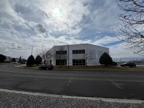 1133-1153 N 1430 W, Orem, UT à louer Photo de l’immeuble– Image 1 sur 16
