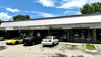 Plus de détails pour 303-339 NE 167th St, Miami, FL - Local commercial à louer