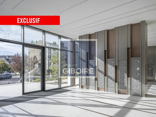 Plus de détails pour Bureau à vendre