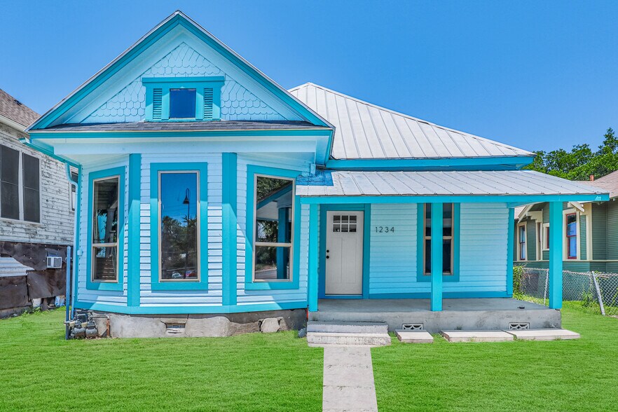 1234 S Saint Marys St, San Antonio, TX à vendre - Photo de l’immeuble – Image 3 sur 12