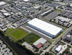 1100 Old Dixie Hwy, Lake Park, FL - Vue aérienne  vue de carte - Image1