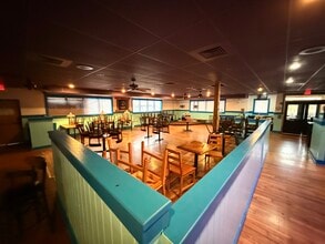 5769 Wa-303, Bremerton, WA à louer Photo intérieure– Image 2 sur 10