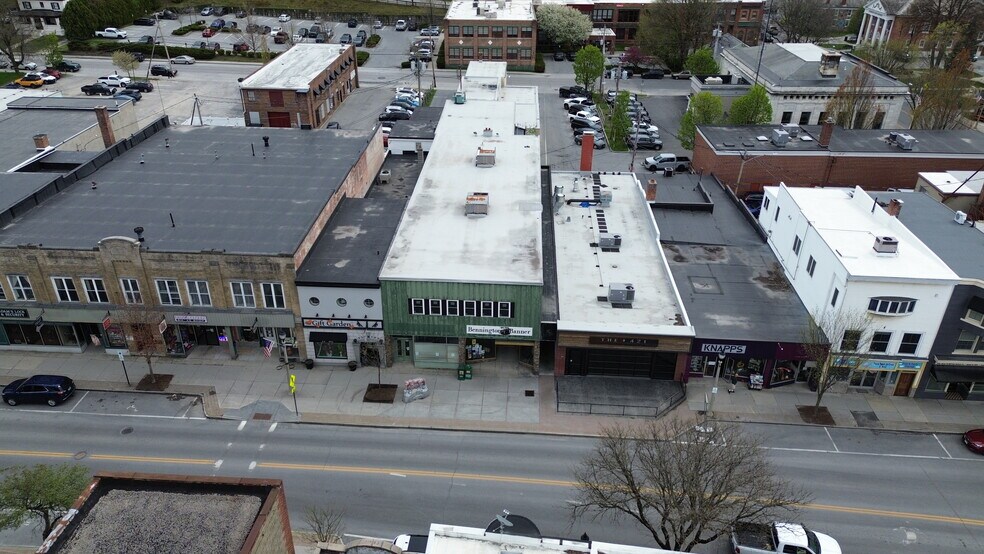 423-425 Main St, Bennington, VT à vendre - Photo principale – Image 1 sur 20