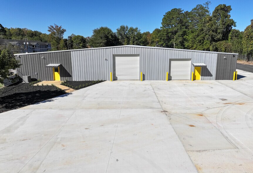 701 Lovvorn Rd, Carrollton, GA à vendre - Photo de l’immeuble – Image 2 sur 22