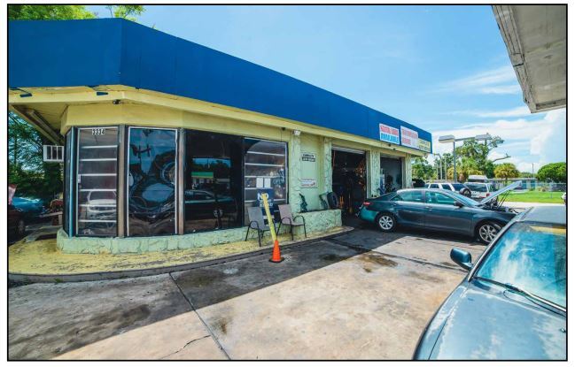 3334 15th Ave S, Saint Petersburg, FL à vendre - Photo de l’immeuble – Image 3 sur 8