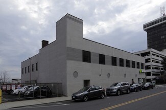 Plus de détails pour 38-56 Fairfield Ave, Bridgeport, CT - Local commercial à louer