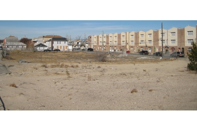 50 Marvin St, Far Rockaway, NY à vendre - Photo principale – Image 1 sur 4