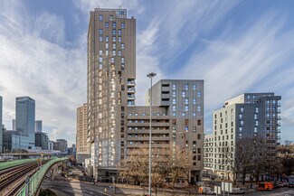 Plus de détails pour 4 Prestons Rd, Londres - Local commercial à vendre