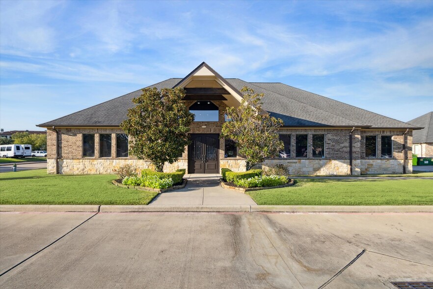 435 Mason Park Blvd, Katy, TX à vendre - Photo principale – Image 1 sur 34