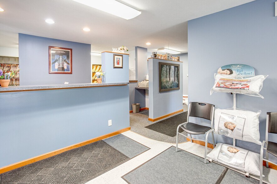 612 E Bristol St, Elkhart, IN à vendre - Photo intérieure – Image 2 sur 7