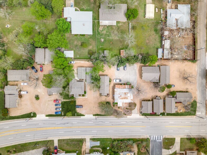 920 E Blanco Rd, Boerne, TX à vendre - Photo de l’immeuble – Image 2 sur 8
