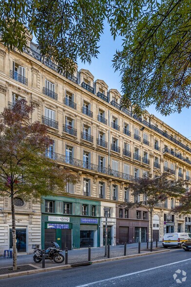 25 Rue De La Republique, Marseille à louer - Photo de l’immeuble – Image 3 sur 3