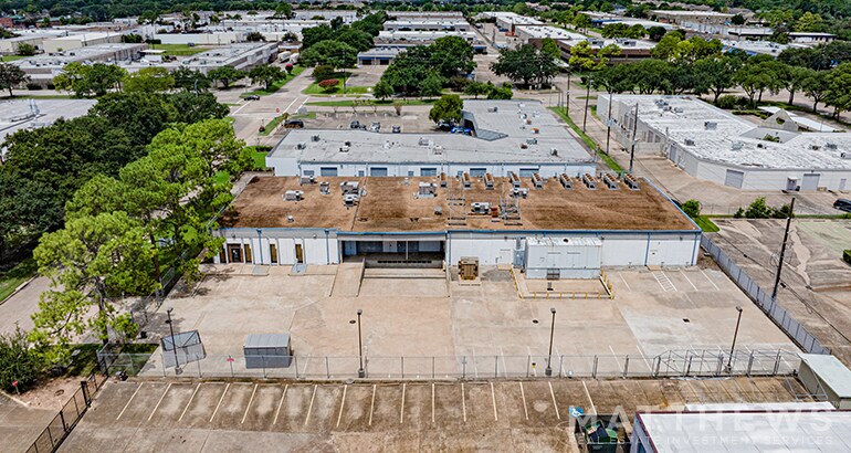 10718 Fallstone Rd, Houston, TX à vendre - Photo de l’immeuble – Image 2 sur 5