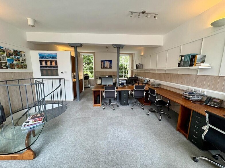 3 Tolbooth Wynd, Edinburgh à vendre - Photo de l’immeuble – Image 3 sur 18