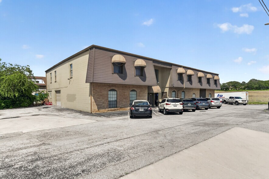 1003 Beckett Dr, San Antonio, TX à vendre - Photo de l’immeuble – Image 3 sur 28