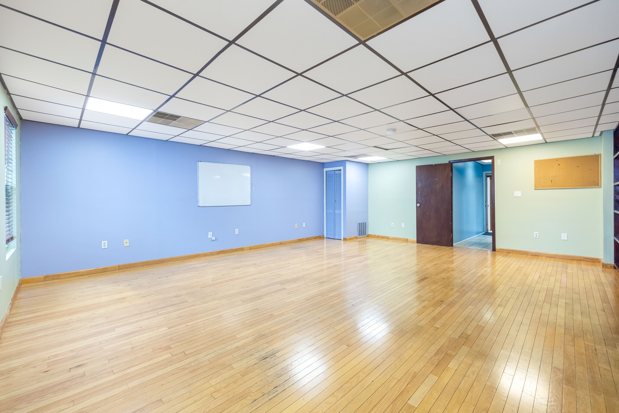 6702 Bergenline Ave, West New York, NJ à louer Photo intérieure– Image 1 sur 15
